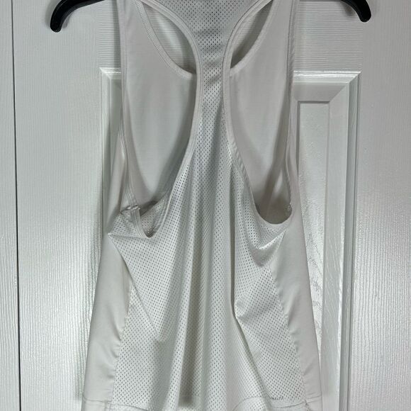 Adidas Womens Tank Crop Size M - Picture 4 of 4